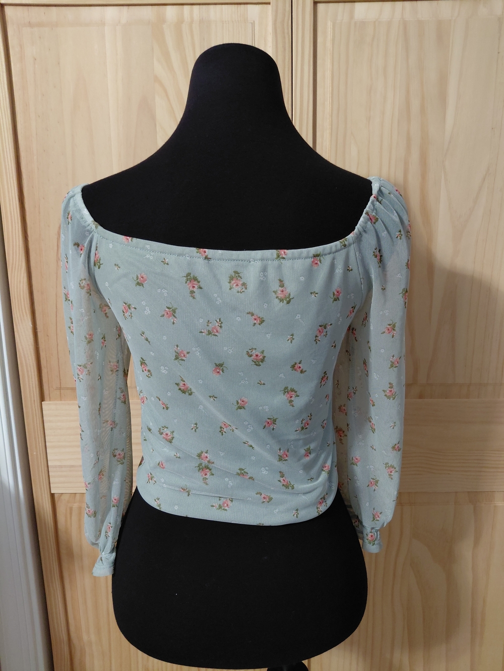 Monteau Light Blue Floral Ruched Square Neck Top - Picture 3 of 9